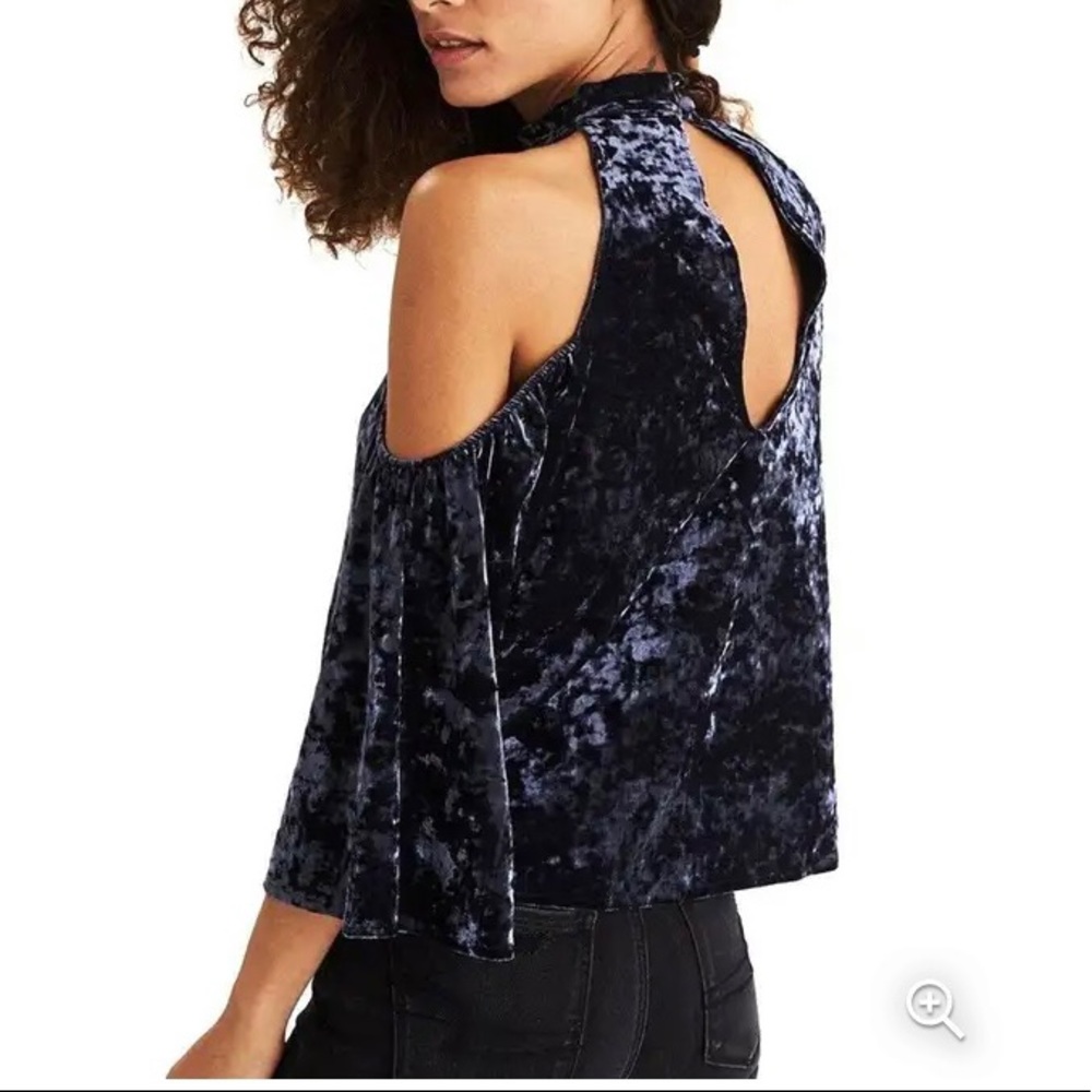 $3❤️Bundled American Eagle Shirt